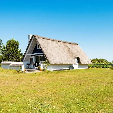 Strandgardsvej Iii *